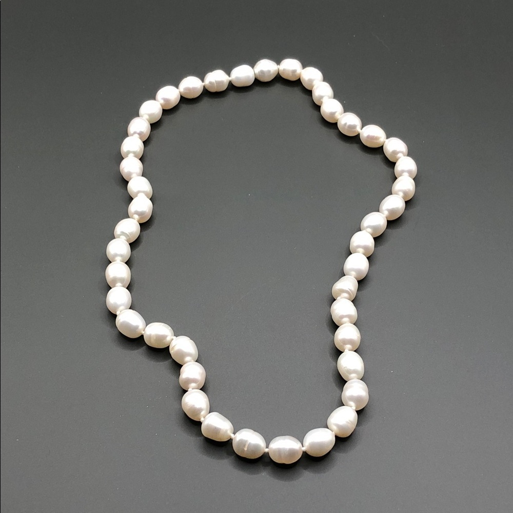 Genuine cultured ring pearls beaded collar necklace hidden clasp single strand .